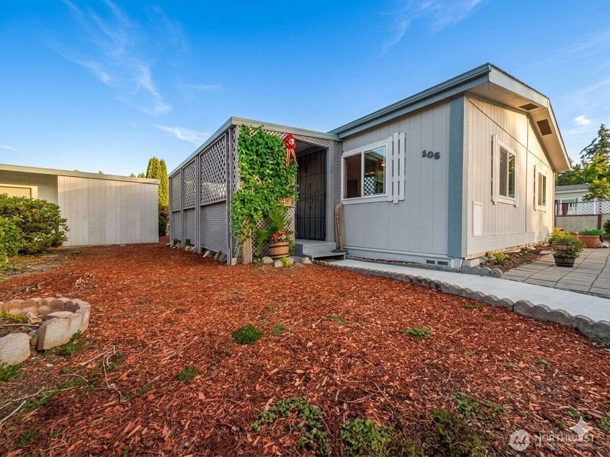 Property Photo:  4806  Cushman Road 106  WA 98506 
