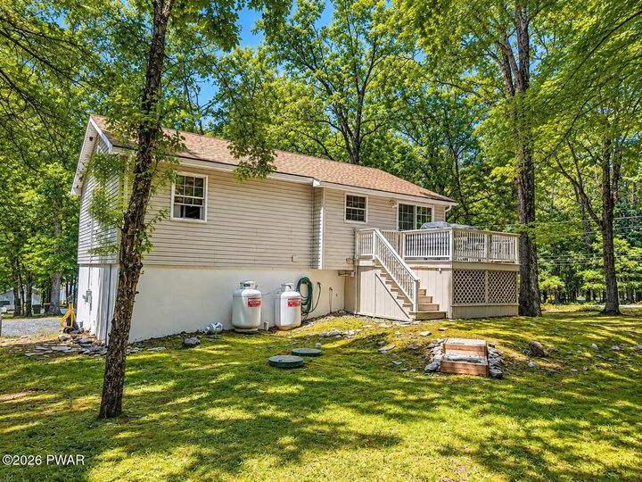 Property Photo:  115 Tink Wig Drive  PA 18428 