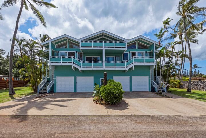 Property Photo:  99 Hui F Rd A &Amp B  HI 96761 