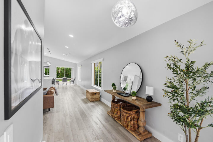 Property Photo: 4217 Cherrywood Court FL 33331