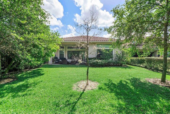 Property Photo: 8251 Canopy Terrace FL 33076