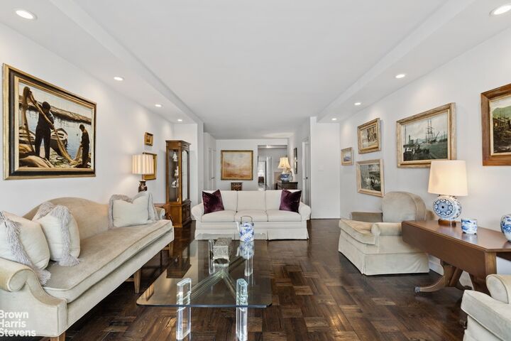 Property Photo:  60 Sutton Place S 3des  NY 10022 