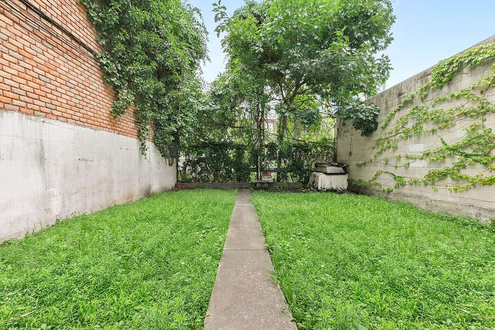 Property Photo:  10-47 47th Avenue  NY 11101 