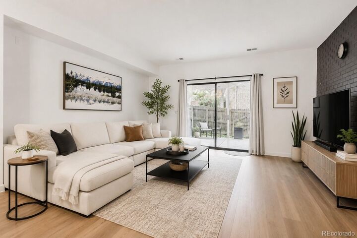 Property Photo:  7250 Eastmoor Drive 110  CO 80237 
