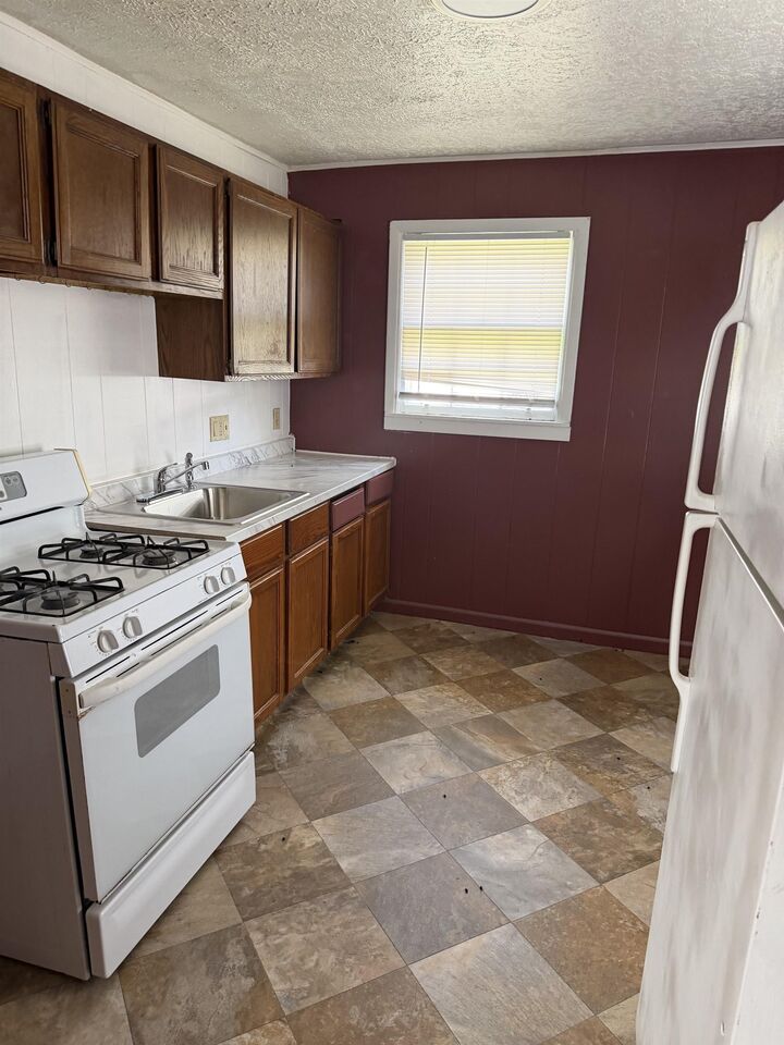 Property Photo:  4311 Boston  KS 67218 