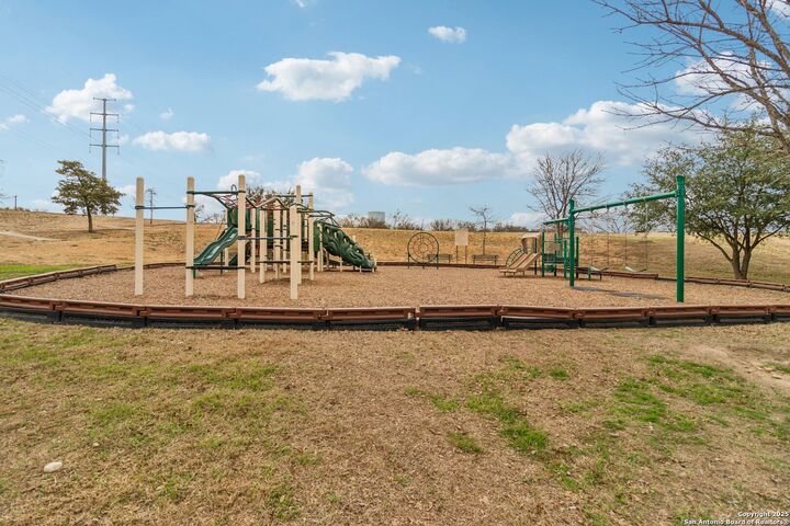 Property Photo: 11007 Bluff Cyn TX 78252
