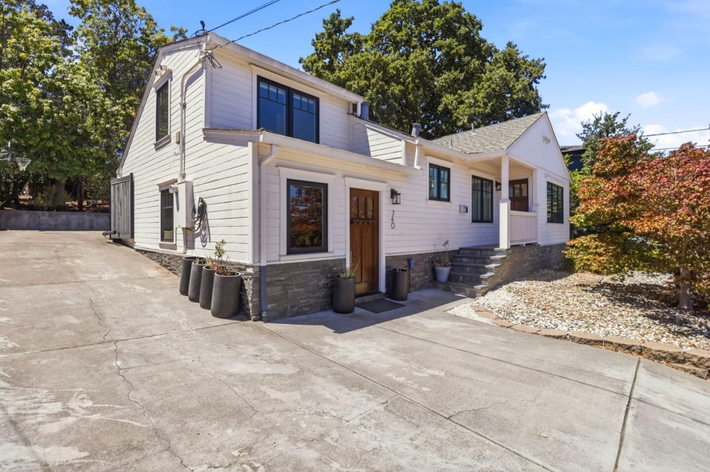 Property Photo:  740 Alameda De Las Pulgas  CA 94061 