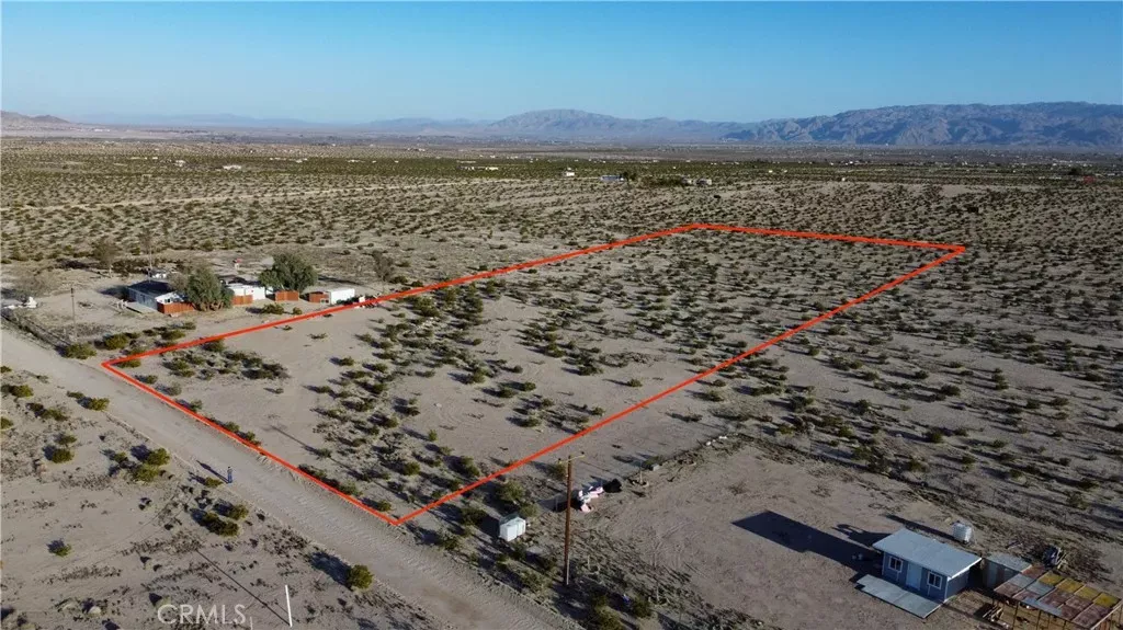 Property Photo:  758 Papoose  CA 92277 