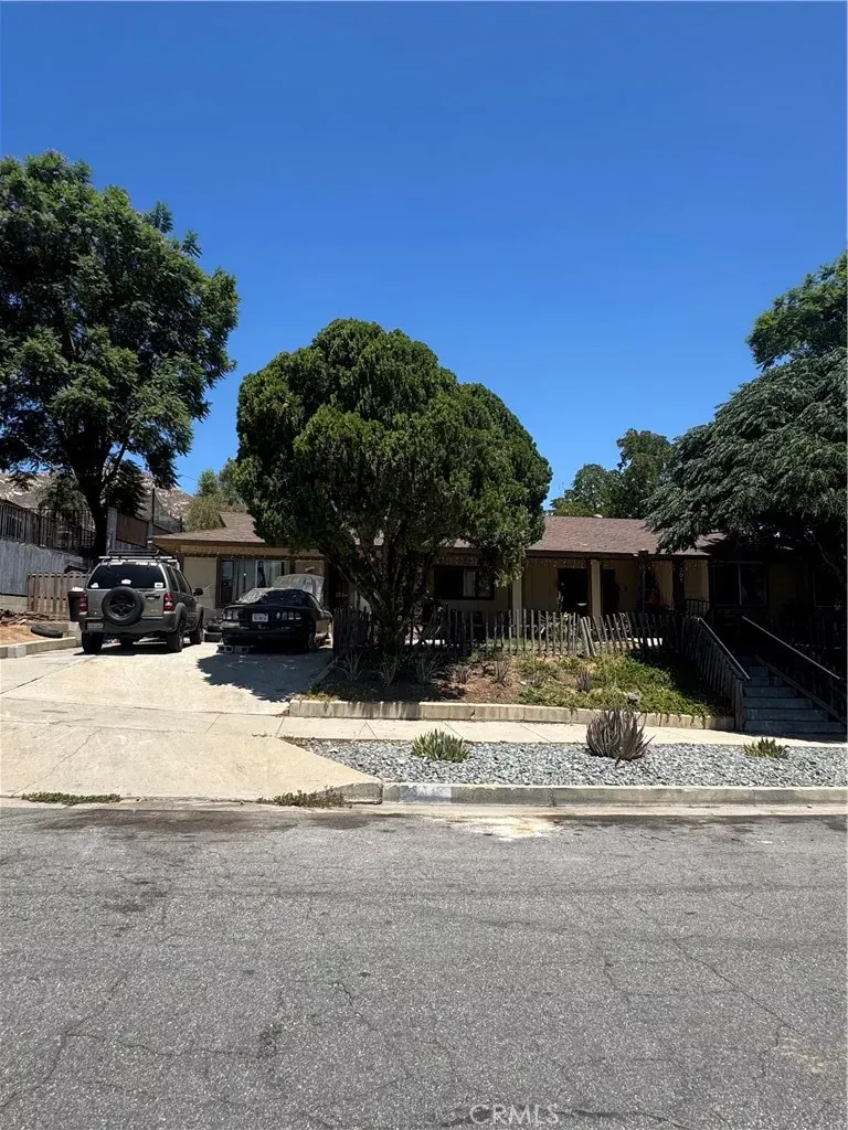Property Photo:  301 Maryknoll Drive  CA 92324 