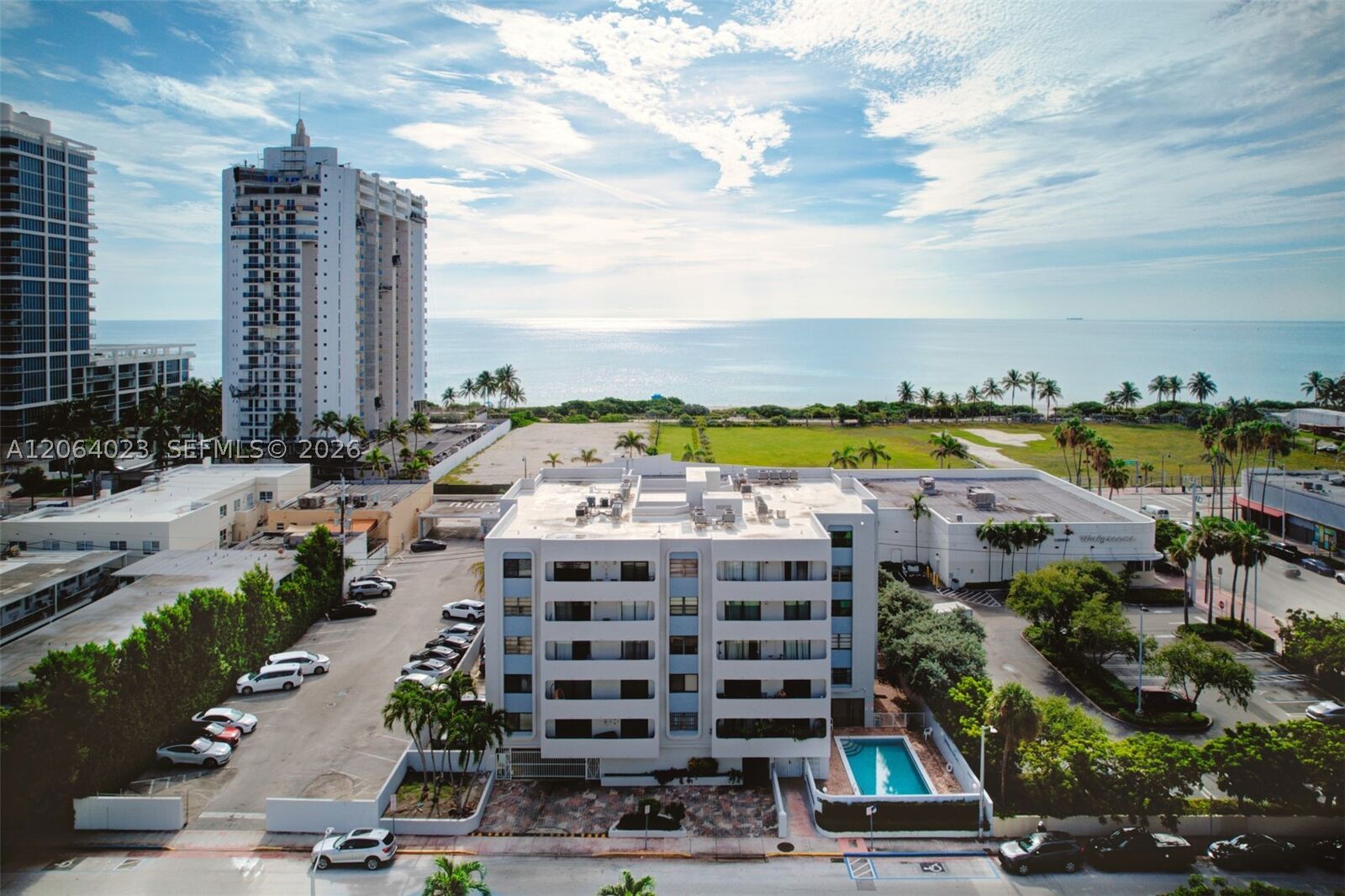 Property Photo:  6725 Harding Ave 504  FL 33141 