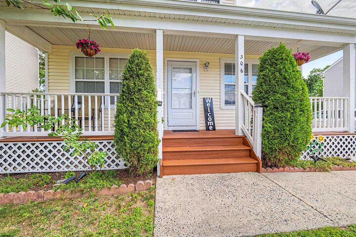 Property Photo: 306 Mallard Ct NJ 08232-1252