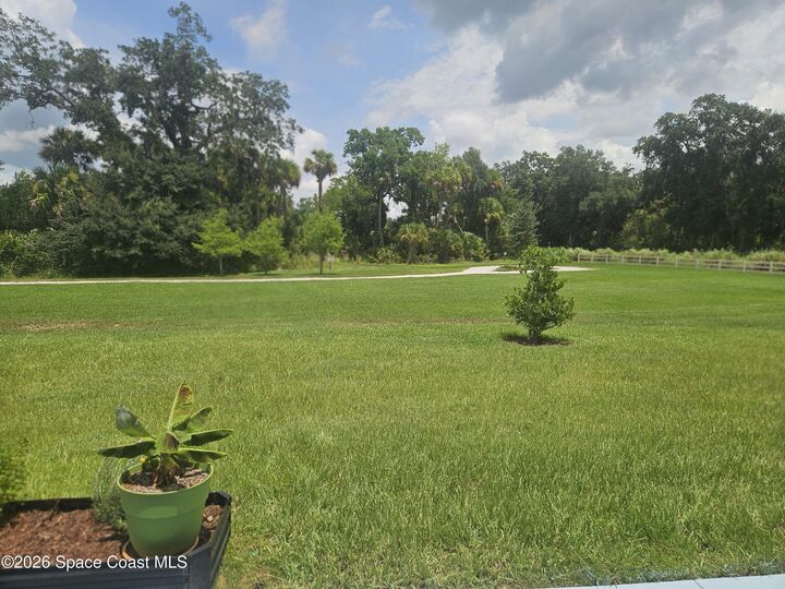 Property Photo: 1618 Laburnum Avenue FL 32955