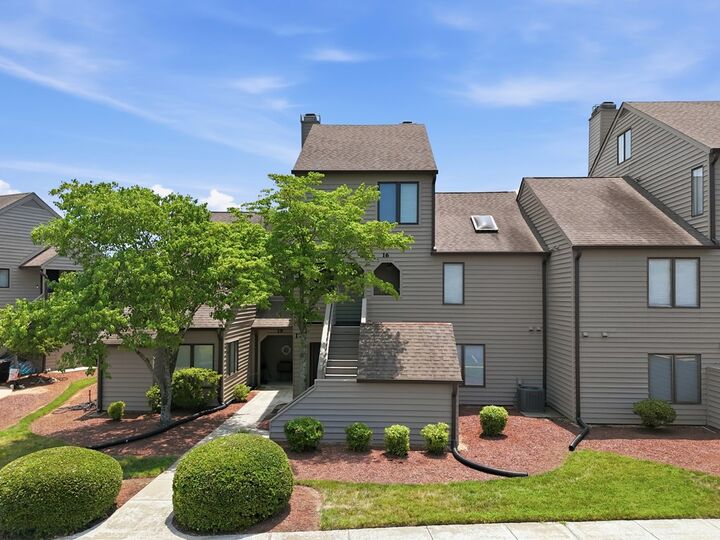 Property Photo:  16 The Moorings  VA 23927 
