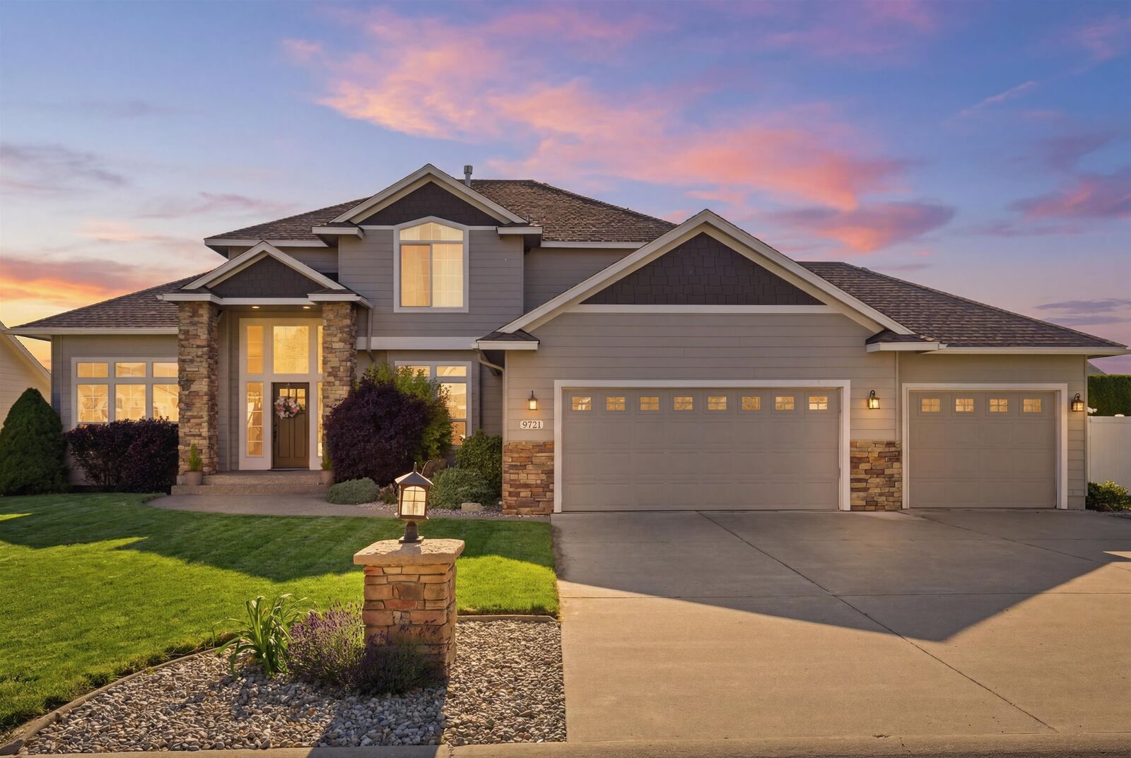 Property Photo:  9721 N Austin Ln  WA 99208 
