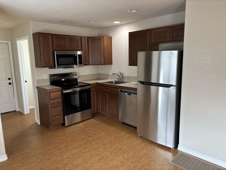 Property Photo: 708 E Providence Ave WA 99207
