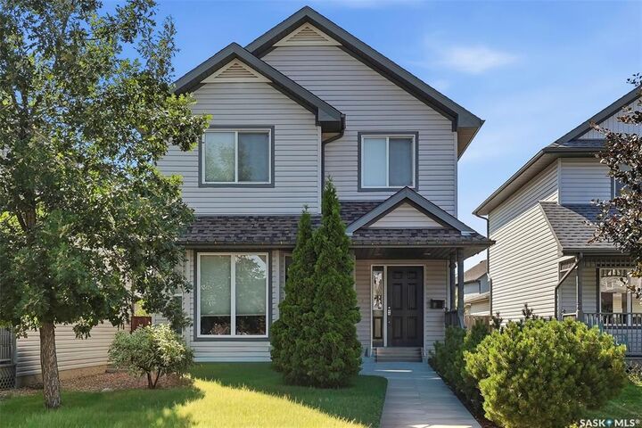523 Denham Way — photo 1