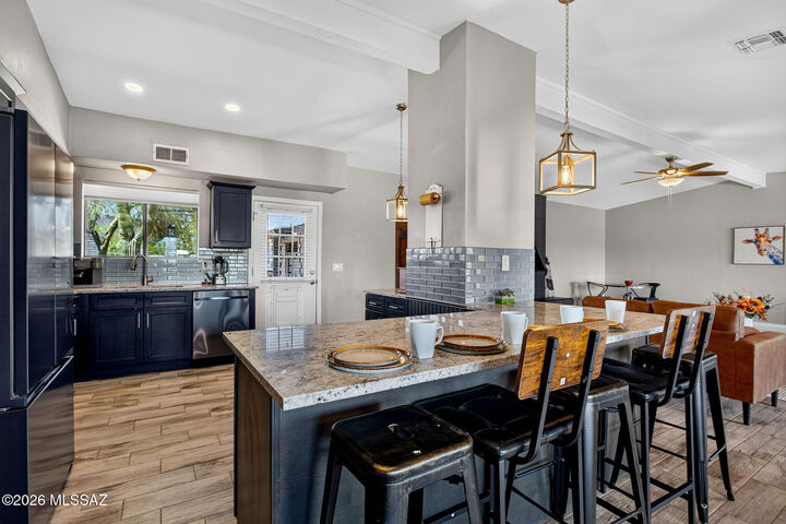 Property Photo:  6921 N Camino Verde  AZ 85743 