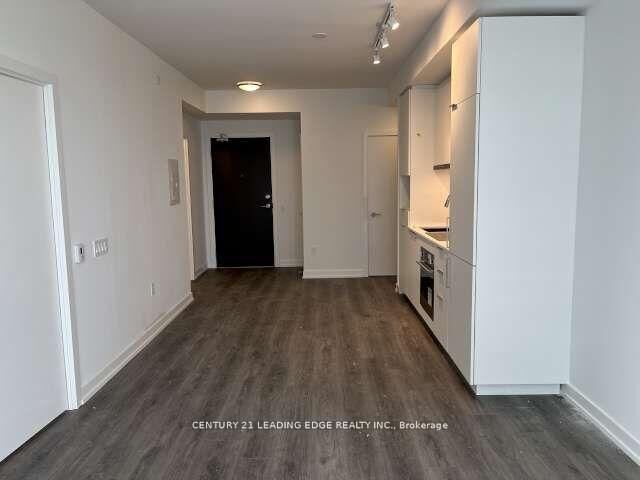 Property Photo: 7 Golden Lion Heights N2906 ON M2M 0C1