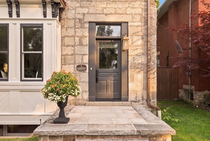 Property Photo: 7 Waterloo Avenue ON N1H 3H2