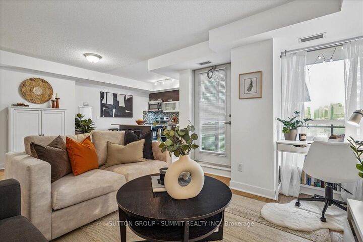 Property Photo: 100 Western Battery Road 1012 ON M6K 3S2