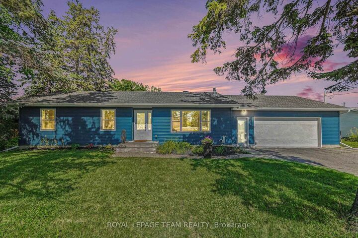 2477 Merivale Road — photo 1