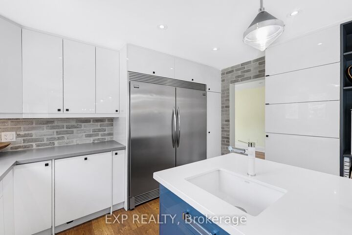 Property Photo: 17 Chamberlain Court ON L0G 1N0