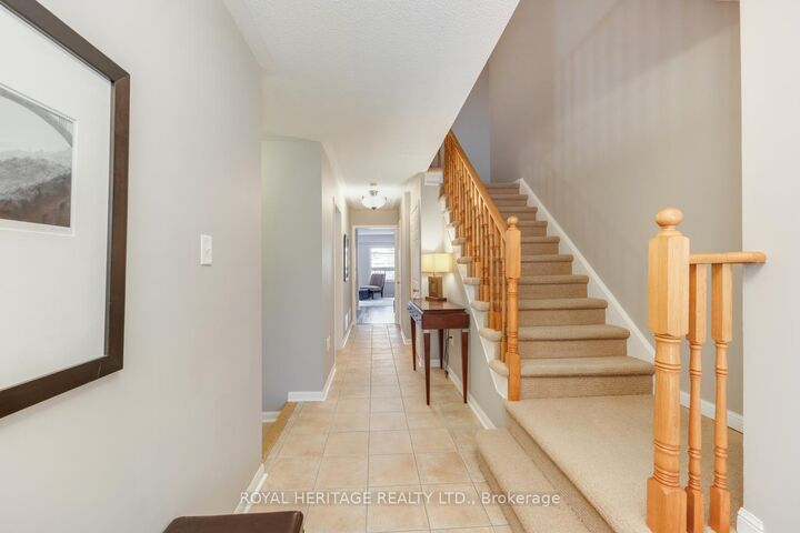 Property Photo: 41 Toscana Drive ON L1R 2Z4