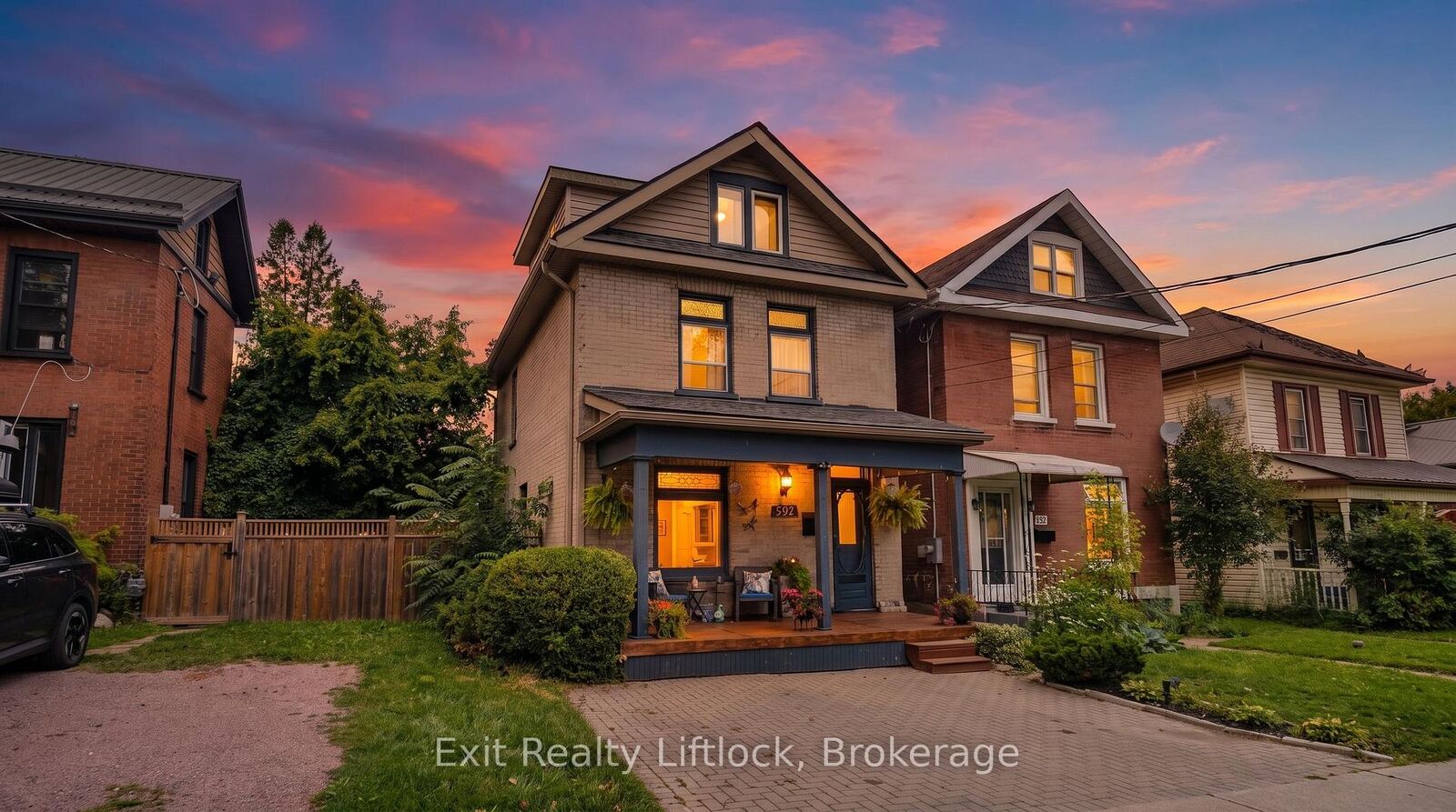Property Photo: 592 Sherbrooke Street ON K9J 2P5