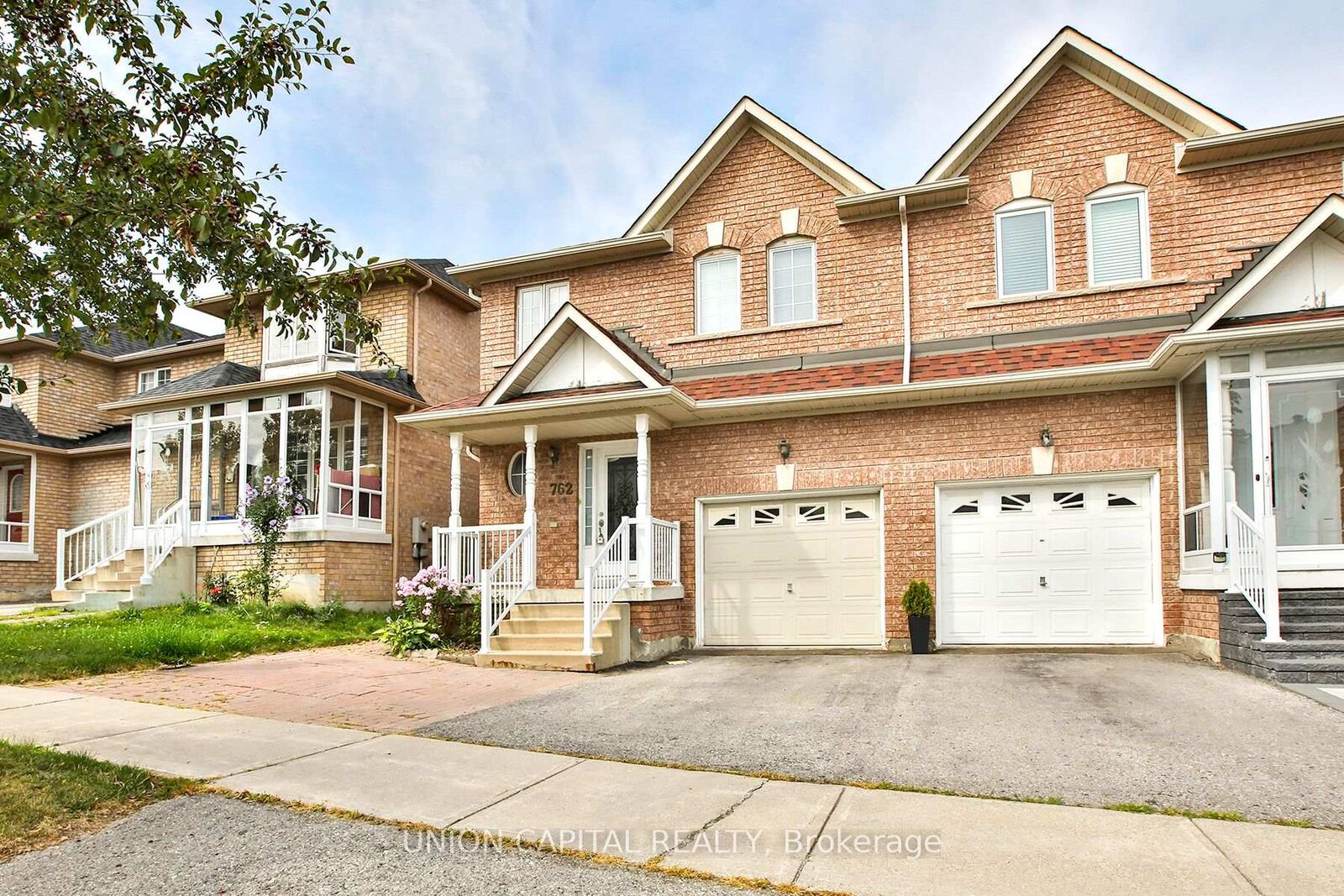 Property Photo:  762 Caboto Trail  ON L3R 5X7 