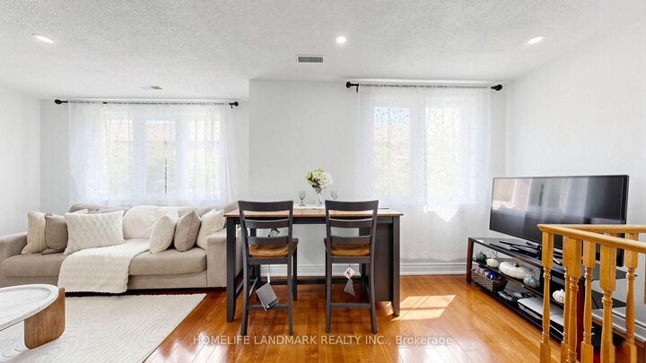 75 Weldrick Road E 318 — photo 1