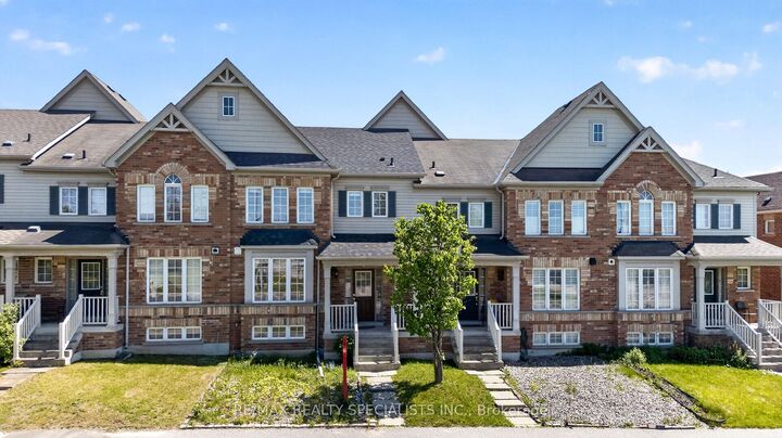 Property Photo: 45 Warnford Circle ON L1T 0J7