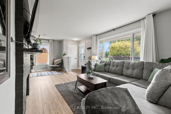 Property Photo:  436 Baseline Road E  ON N6C 2P6 