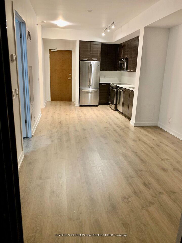 Property Photo: 2212 Lake Shore Boulevard W 2907 ON M8V 0C2