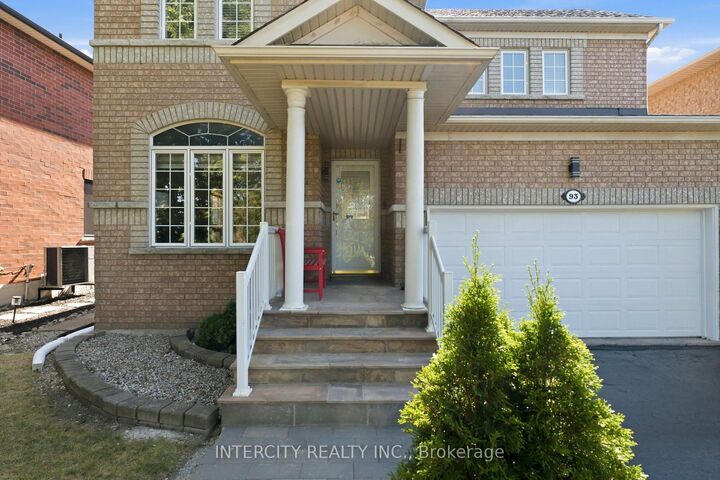 Property Photo: 93 Chalone Crescent ON L4H 1V6
