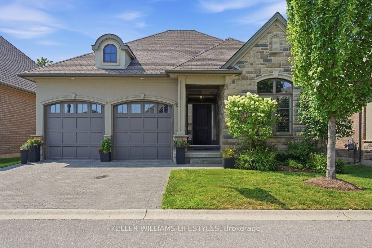 Photo de la propriété:  2290 Torrey Pines Way 3  ON N6G 0N9 