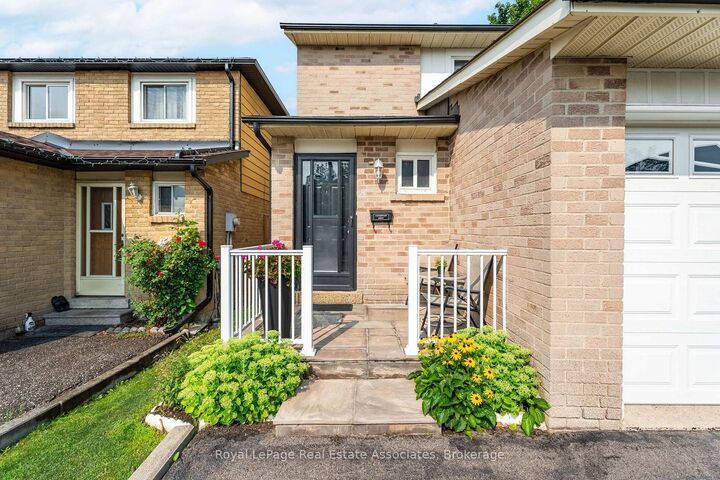 Property Photo:  9 Windwood Drive  ON M9W 6B8 