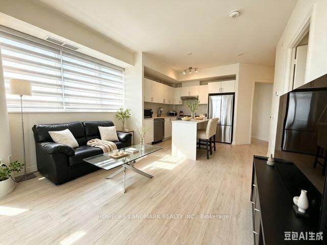 Property Photo: 9000 Jane Street 424 ON L4K 0M6