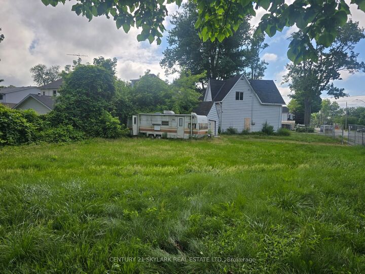 Property Photo: 702 Cedar Street ON N1A 2J8