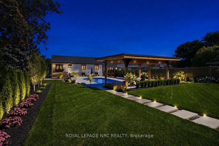 Property Photo: 64 Sandra Drive ON L0S 1C0