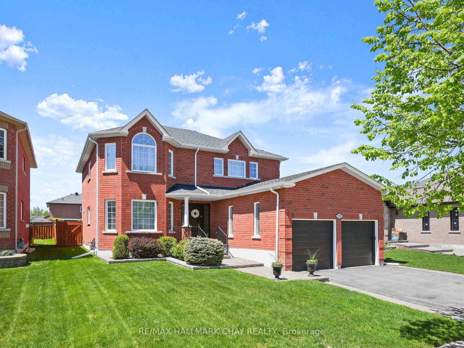 Property Photo:  2292 Jack Crescent  ON L9S 2C8 