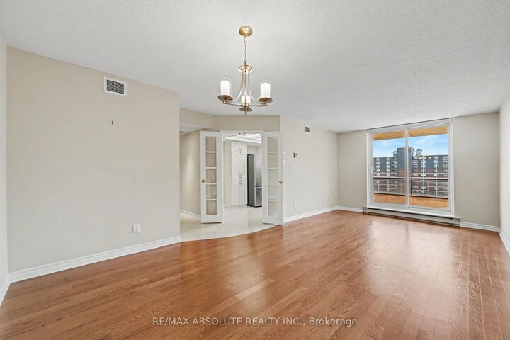 Property Photo:  1705 Playfair Drive 1208  ON K1H 8P6 