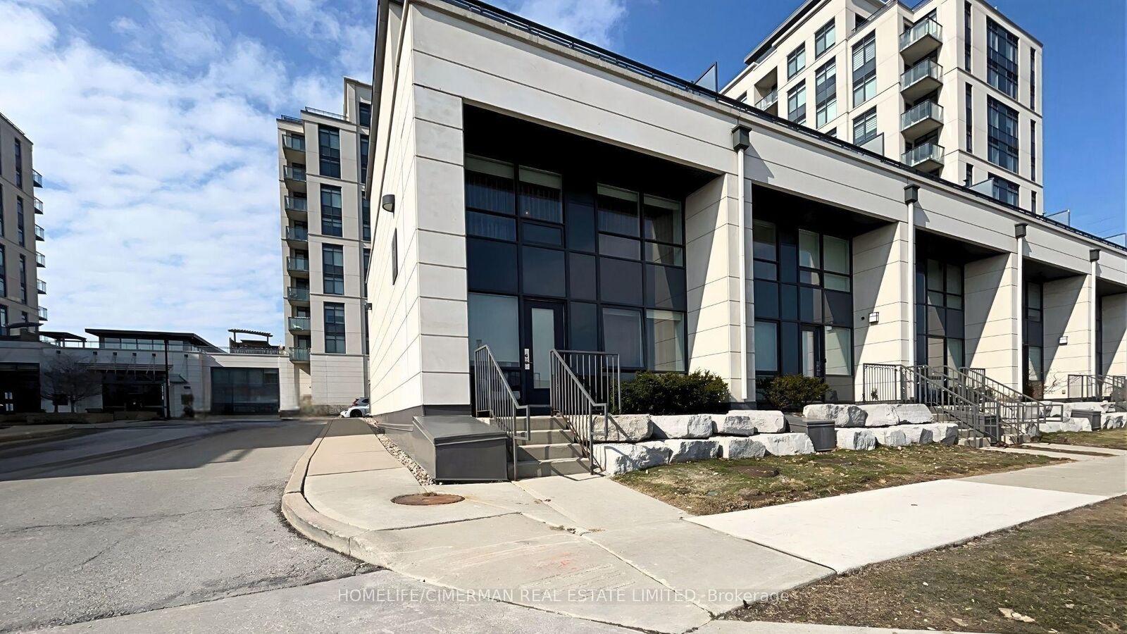 Property Photo: 12 Woodstream Boulevard 118 ON L4L 8C3