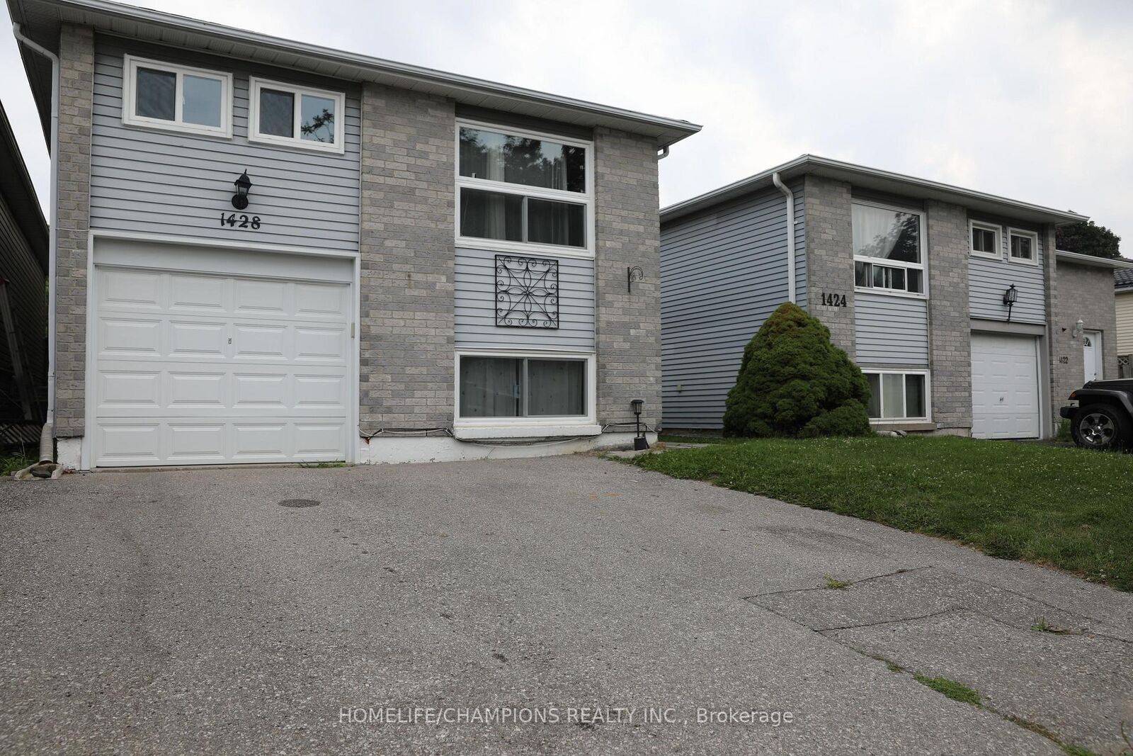 Property Photo: 1428 Outlet Drive ON L1J 7Z5