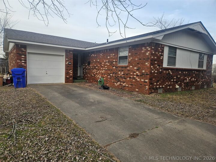 Property Photo:  4310 E 75th Street N  OK 74446 