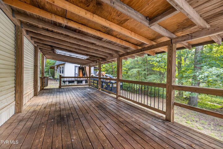 Property Photo: 2330 Nichols Branch Way TN 37876