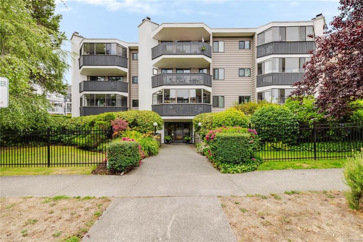Property Photo:  1031 Burdett Ave #303  BC V8V 3G9 