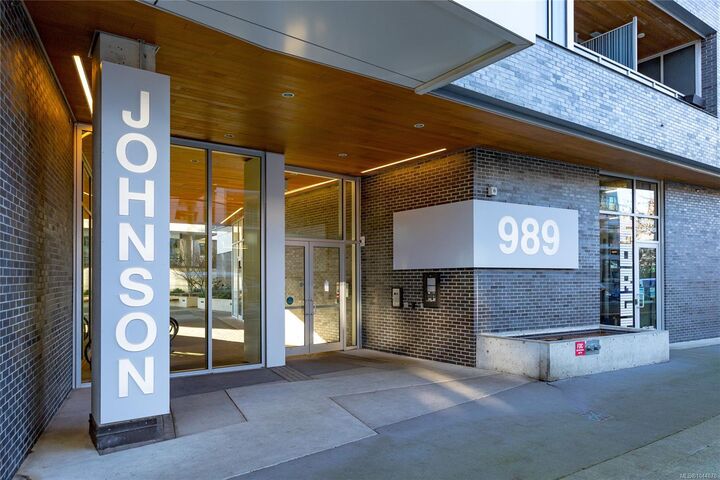 Property Photo: 989 Johnson St #205 BC V8V 0E3