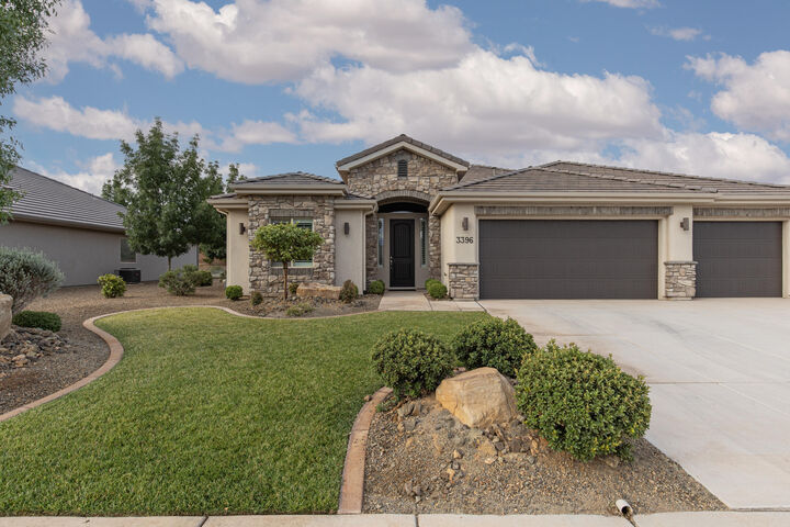 Property Photo:  3396 E 3140 St S  UT 84790 