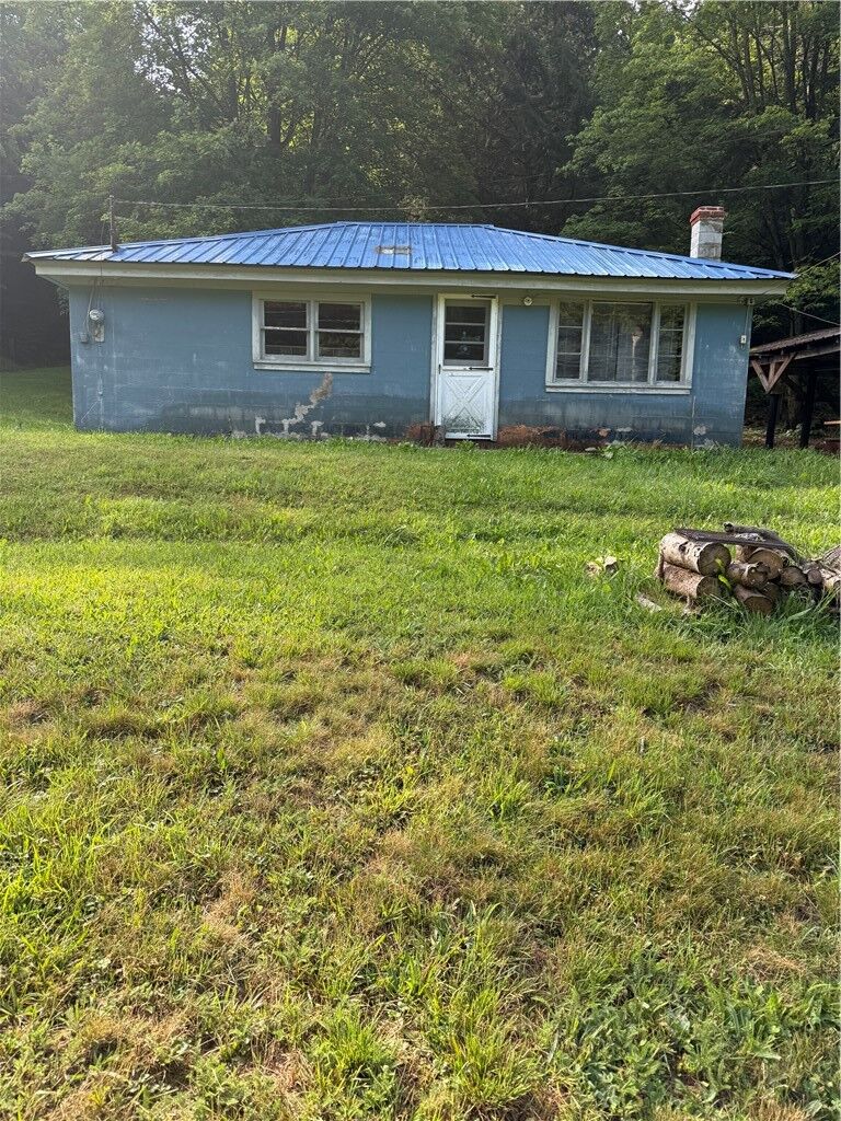 Property Photo: 14 Turkey Nob PA 16915