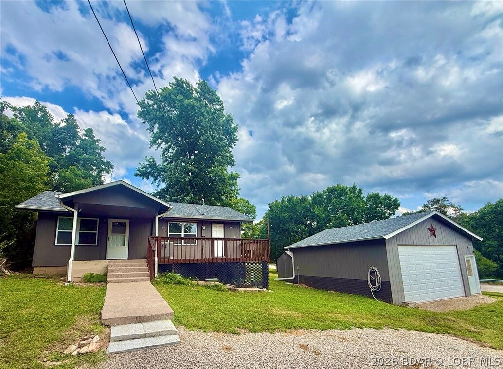 Property Photo:  86 Court Avenue  MO 65020 